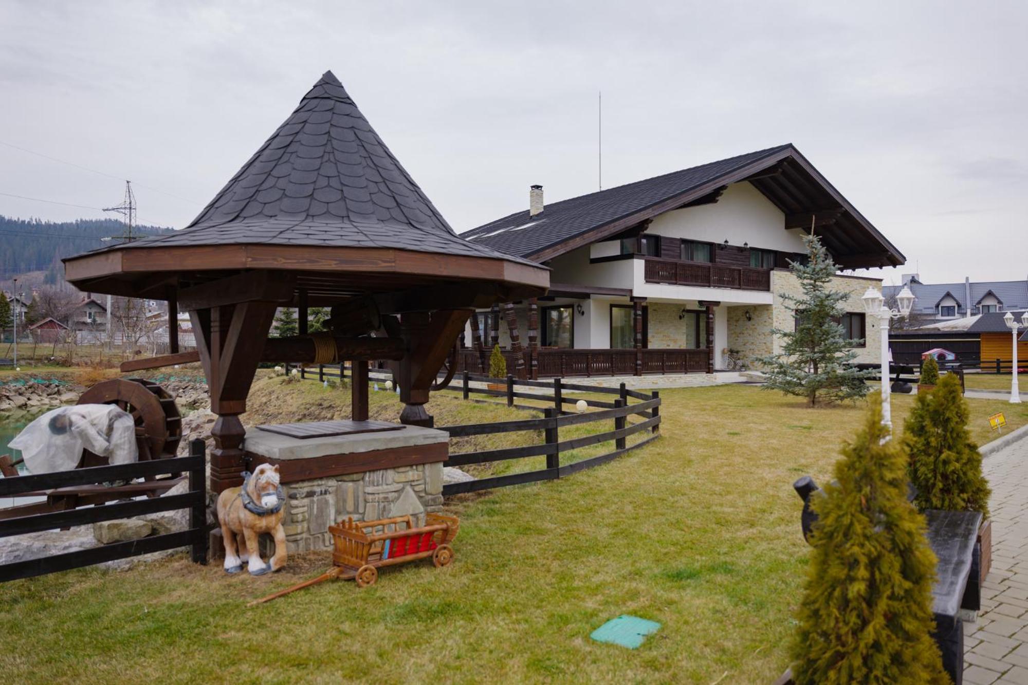 Niro Residence Gura Humorului Eksteriør bilde
