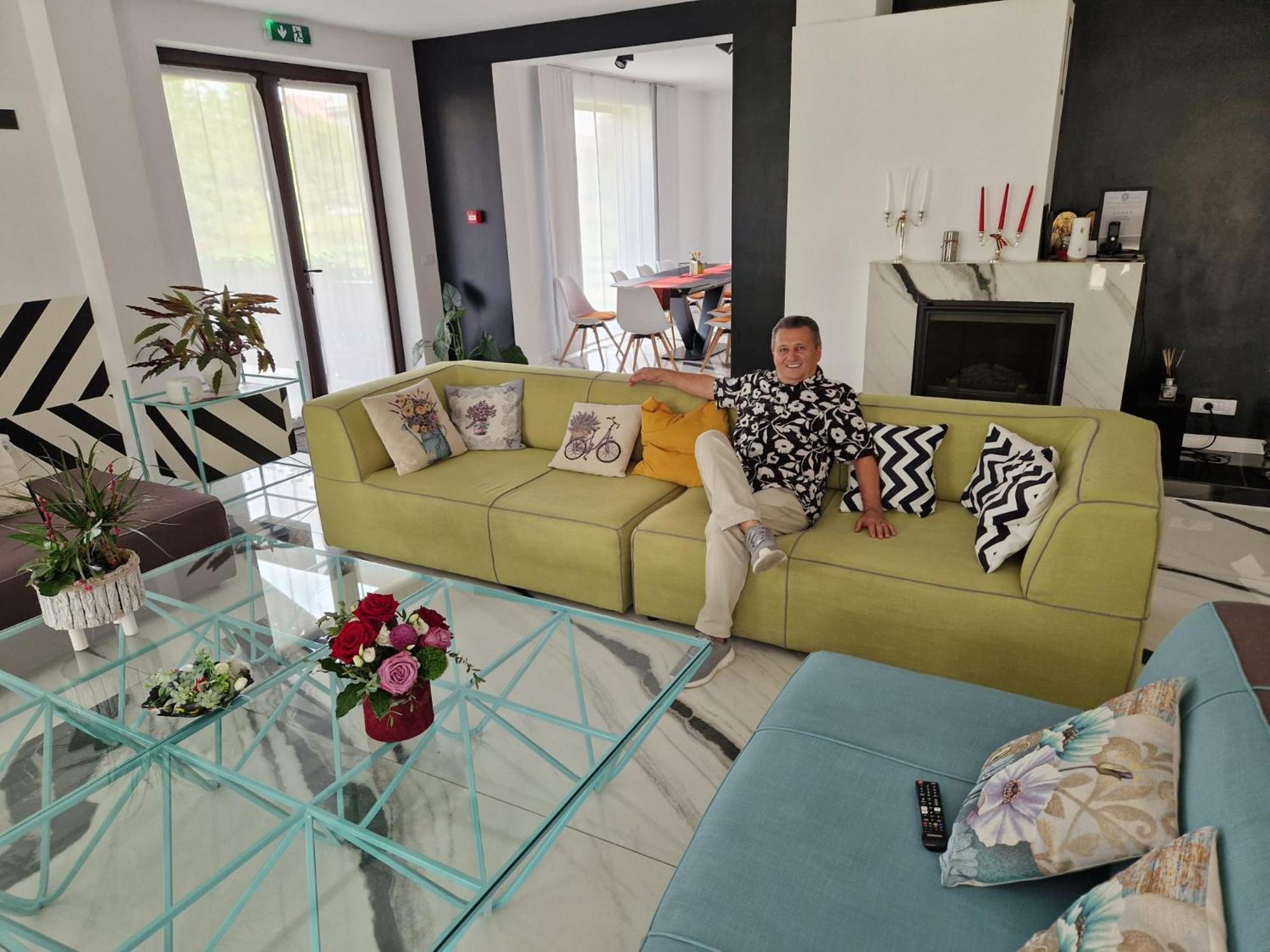 Niro Residence Gura Humorului Eksteriør bilde